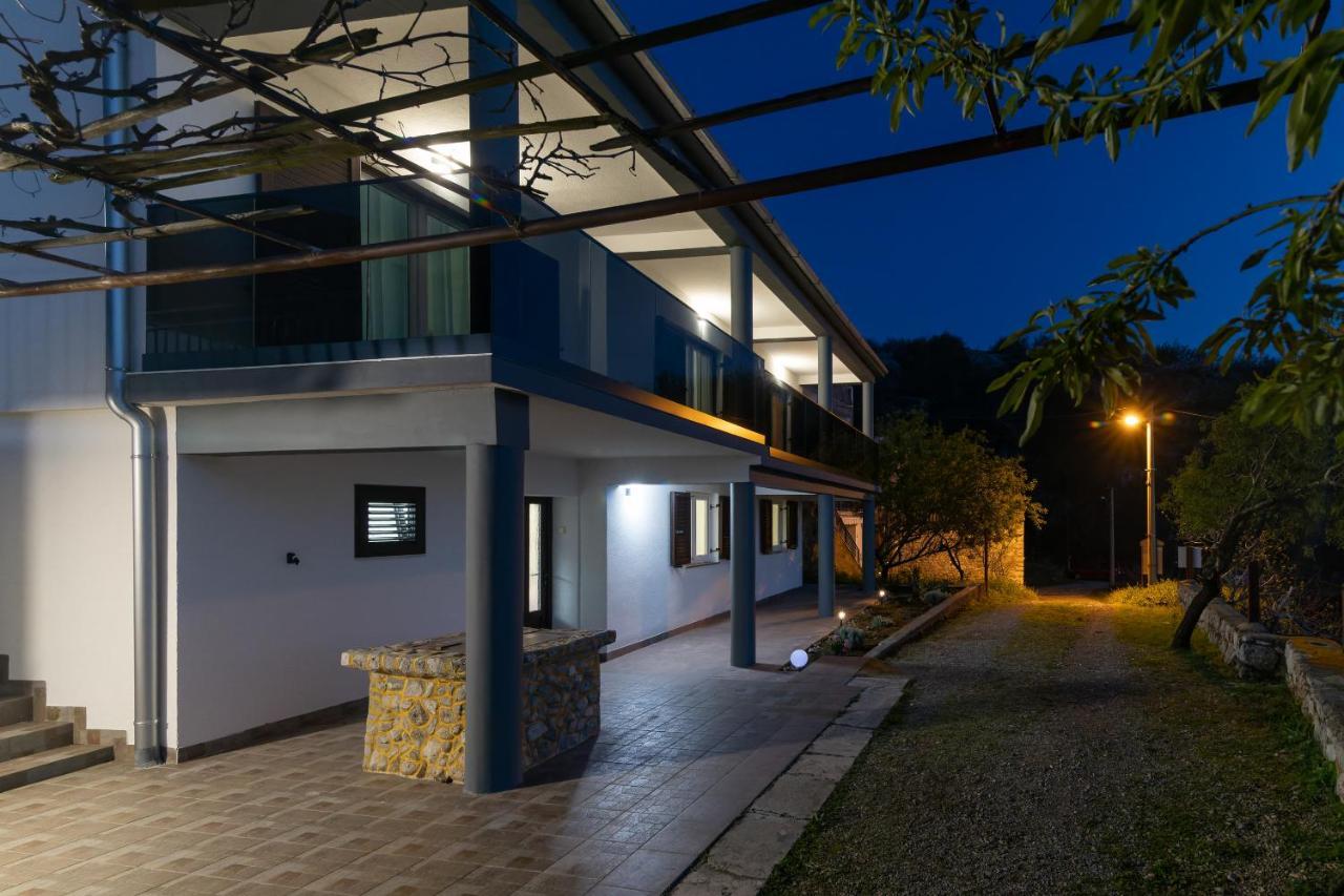 סנג' Apartments Maria מראה חיצוני תמונה