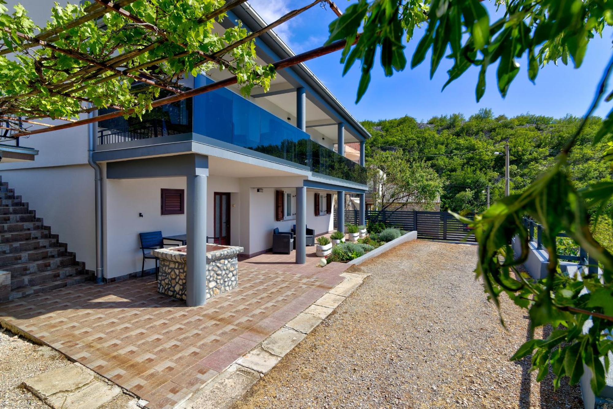 סנג' Apartments Maria מראה חיצוני תמונה